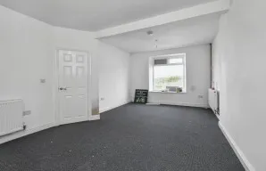 Property for Auction in London - 6 Heol Y Parc, Cefneithin, Llanelli, Dyfed
