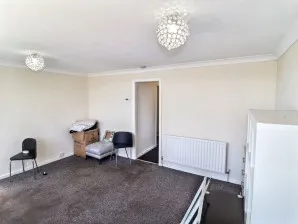 Property for Auction in London - 167 Moorgate Road, Kippax, Leeds, West Yorkshire