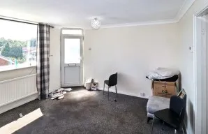 Property for Auction in London - 167 Moorgate Road, Kippax, Leeds, West Yorkshire