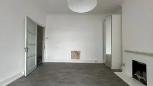 Property for Auction in London - 59A Park Lane, Carshalton, Surrey