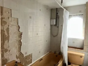 Property for Auction in London - 4 Shepperton Close, Chatham, Kent
