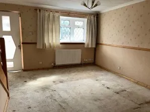Property for Auction in London - 4 Shepperton Close, Chatham, Kent