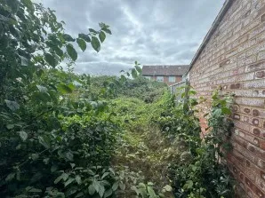 Property for Auction in London - 4 Shepperton Close, Chatham, Kent