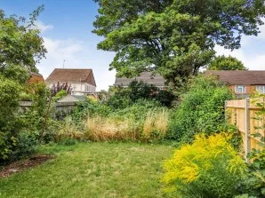 Property for Auction in London - 41 Baynard Close, Basingstoke, Hampshire