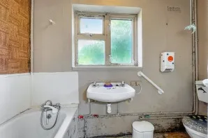 Property for Auction in London - 10 Shelley Way, Plymouth, Devon