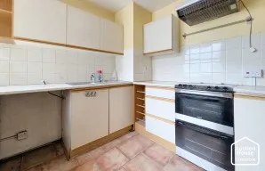 Property for Auction in London - Flat 46 Isobel House, Staines Road West, Sunbury-on-Thames, Middlesex