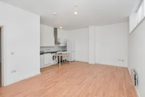 Property for Auction in London - Flat 1 Culpit House, 74-78 Town Centre, Hatfield, Hertfordshire
