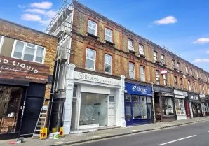 Property for Auction in London - Basement Flat, 16 South Ealing Road, Ealing, London
