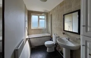 Property for Auction in London - Flat 28 Eckington House, Fladbury Road, Tottenham, London