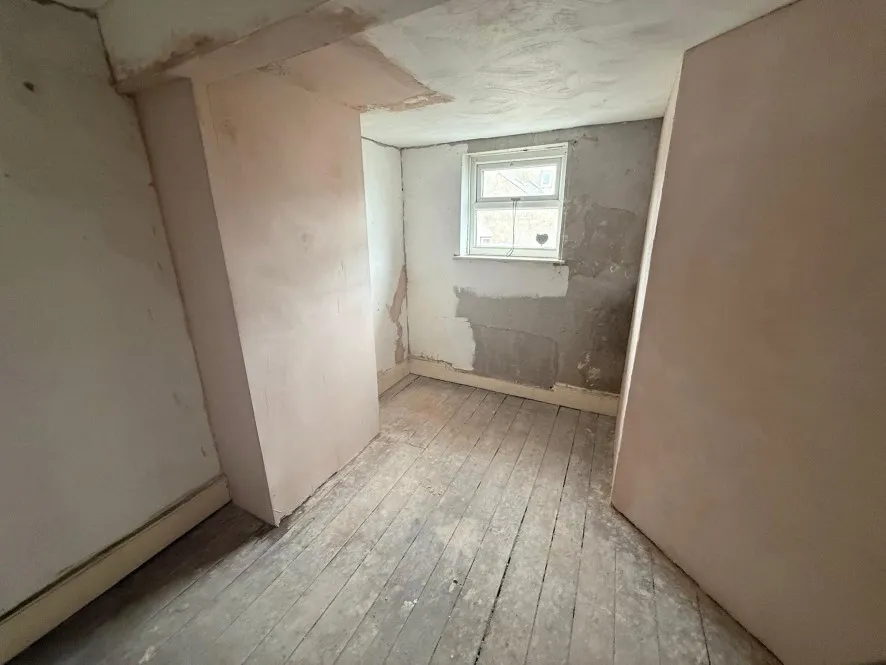 Property for Auction in Manchester - 42 Hull Road, Blackpool, Lancashire