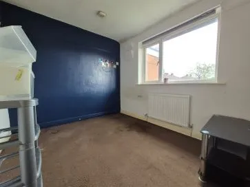 Property for Auction in Manchester - 192 Greenside Lane, Droylsden