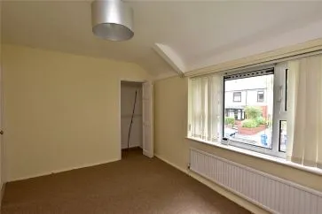Property for Auction in Manchester - 5 Healey Avenue, Heywood