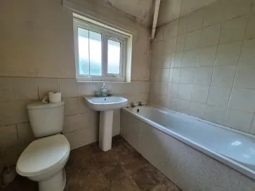 Property for Auction in Manchester - 202 Smallshaw Lane, Ashton-under-Lyne