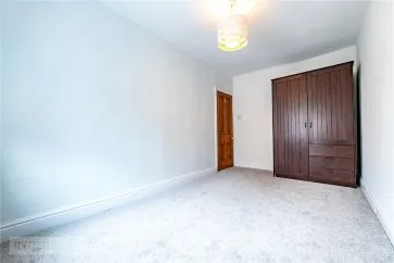 Property for Auction in Manchester - 14 Church Street, Honley, Holmfirth