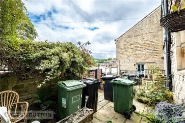 Property for Auction in Manchester - 14 Church Street, Honley, Holmfirth