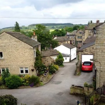 Property for Auction in Manchester - 14 Church Street, Honley, Holmfirth