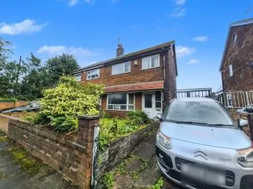 Property for Auction in Manchester - 46 Sycamore Avenue, Heywood
