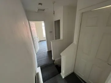 Property for Auction in Manchester - Flat Above, 31 Coalshaw Green Road, Chadderton, Oldham