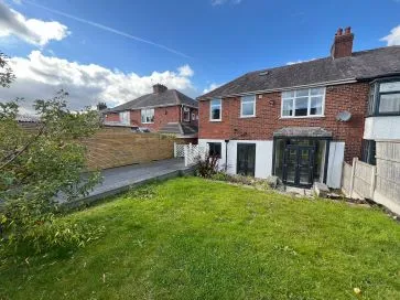 Property for Auction in Manchester - 237 Broadway, Chadderton, Oldham