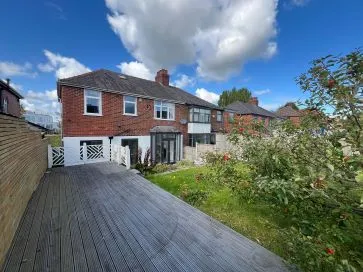 Property for Auction in Manchester - 237 Broadway, Chadderton, Oldham