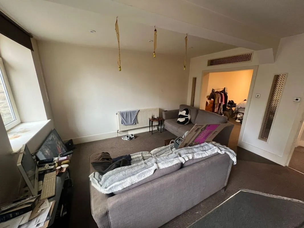 The Trading Post, Green Lane, Greetland, Halifax, West Yorkshire, HX4 8EH - Online Auctions