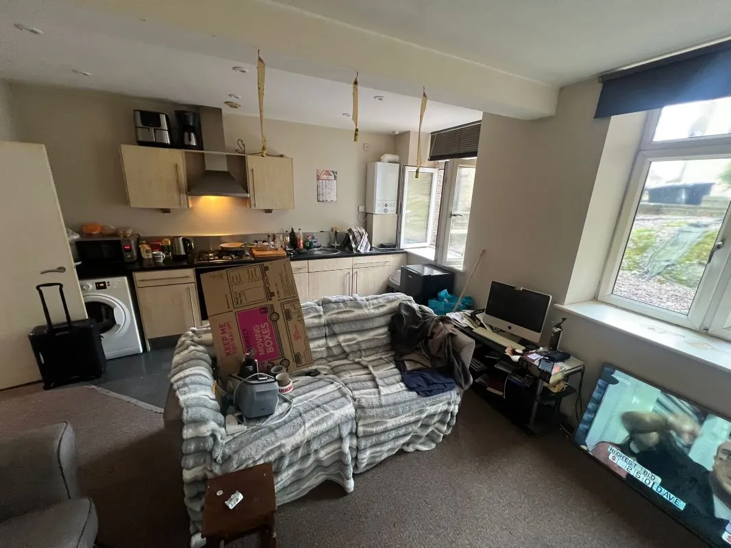 The Trading Post, Green Lane, Greetland, Halifax, West Yorkshire, HX4 8EH - Online Auctions