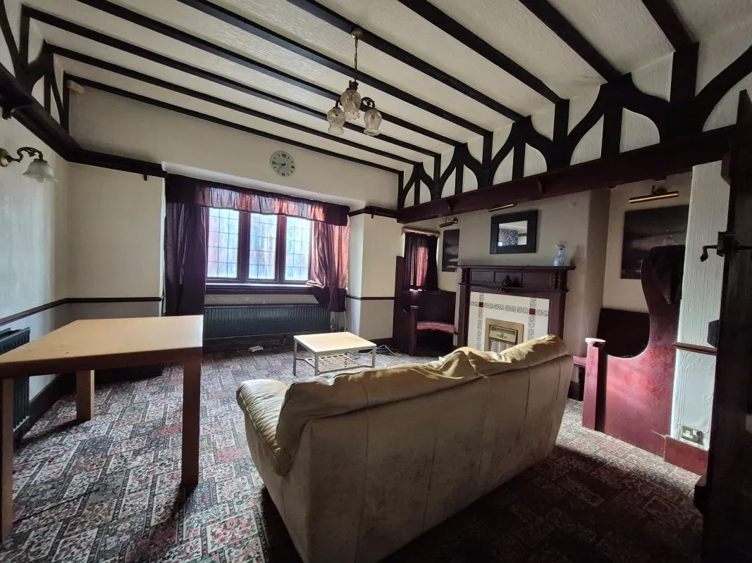 Manor Road, Oldham, Lancashire, OL4 1RQ - Online Auctions