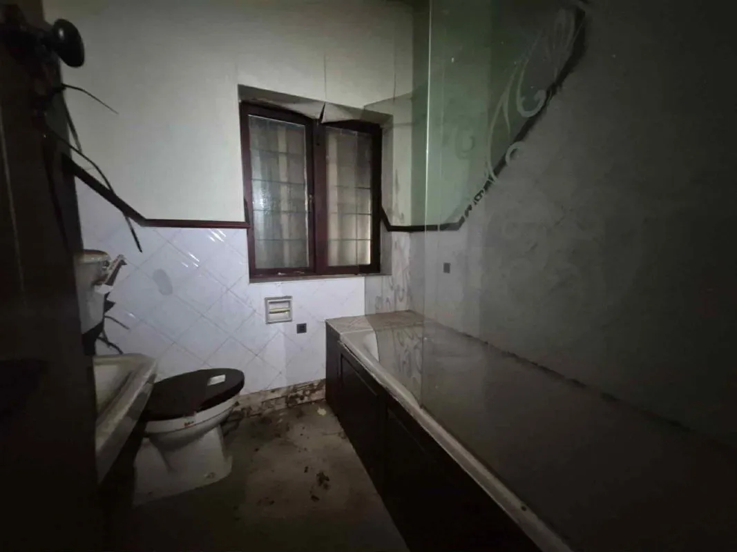 Manor Road, Oldham, Lancashire, OL4 1RQ - Online Auctions