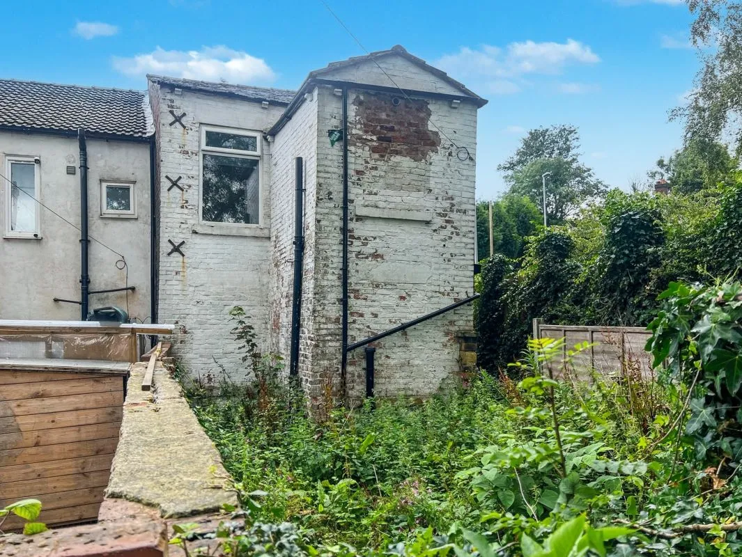 Hollins Road, Oldham, Oldham, OL8 3AA - Online Auctions