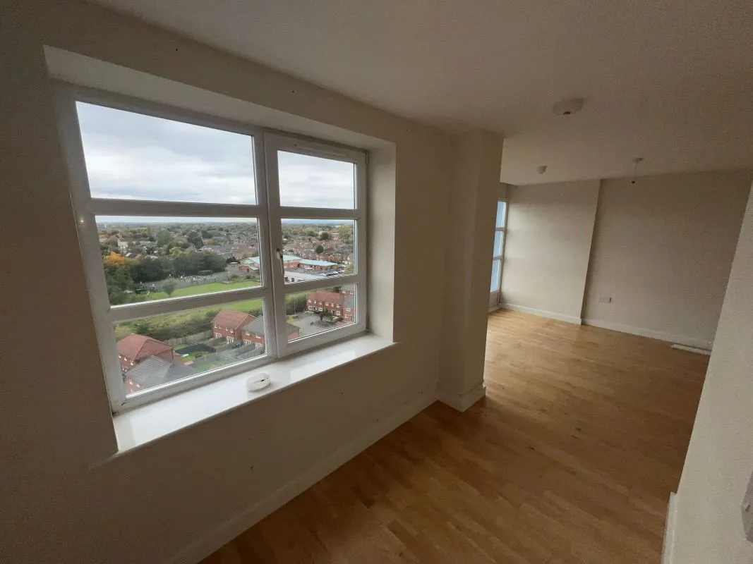 Freshfields, Spindletree Avenue, Manchester, M9 7HQ - Online Auctions