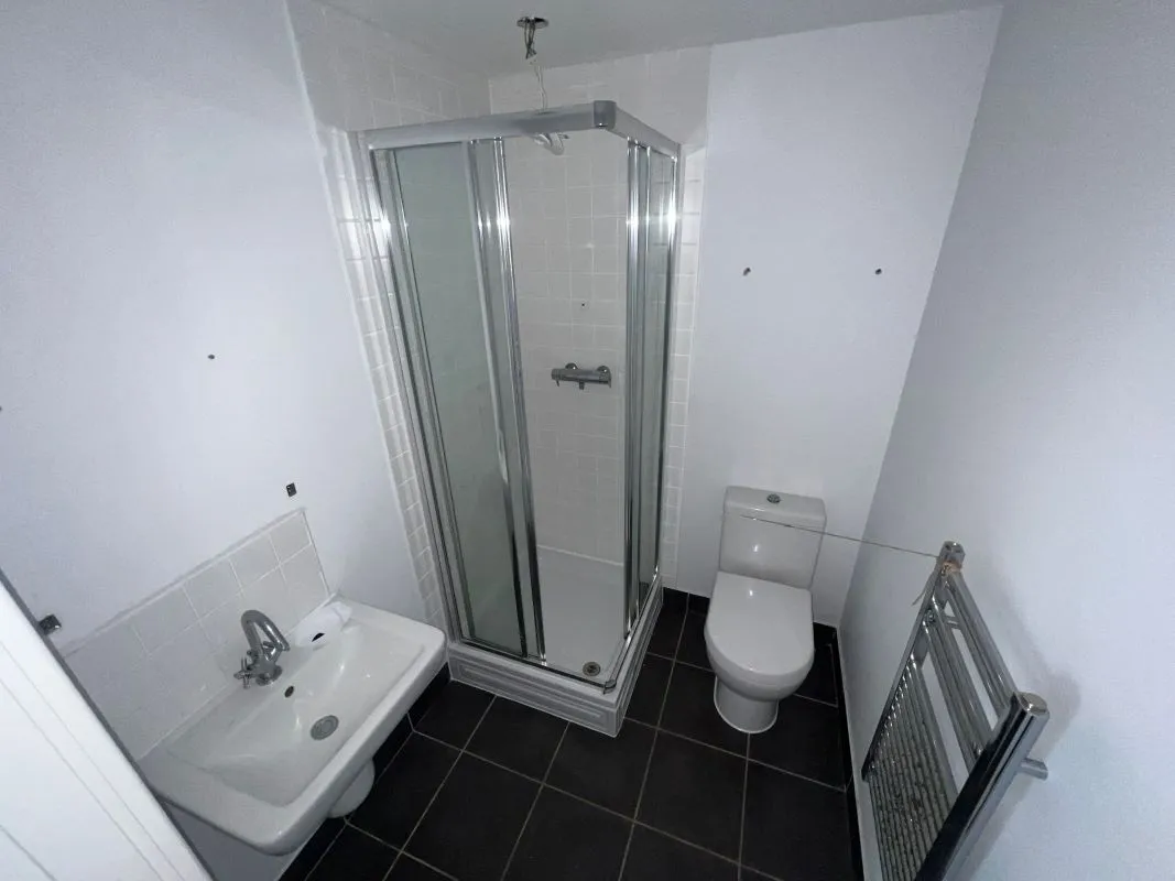 Freshfields, Spindletree Avenue, Manchester, M9 7HQ - Online Auctions