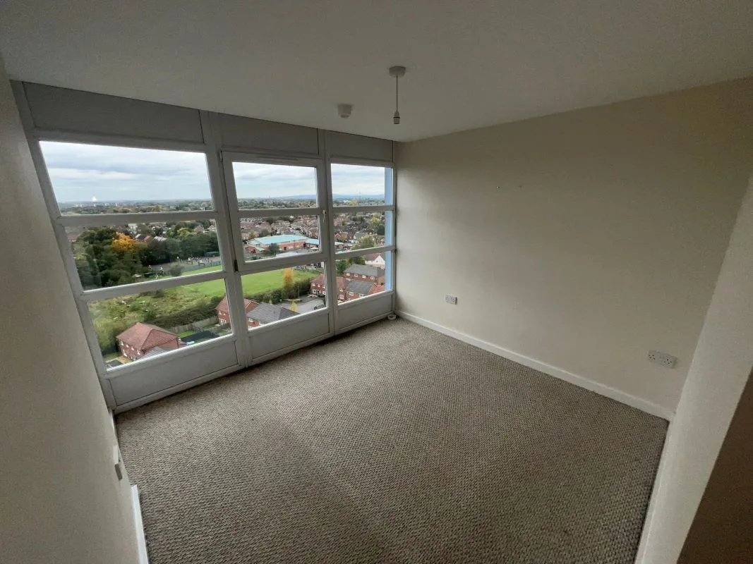 Freshfields, Spindletree Avenue, Manchester, M9 7HQ - Online Auctions