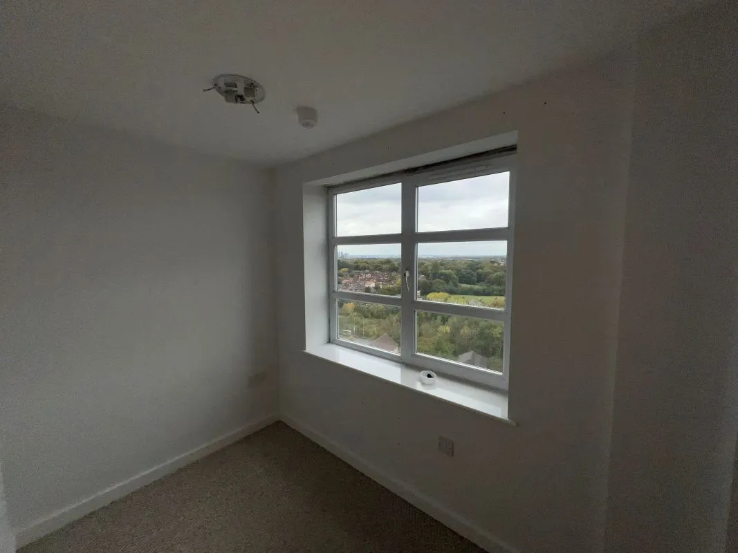 Freshfields, Spindletree Avenue, Manchester, M9 7HQ - Online Auctions