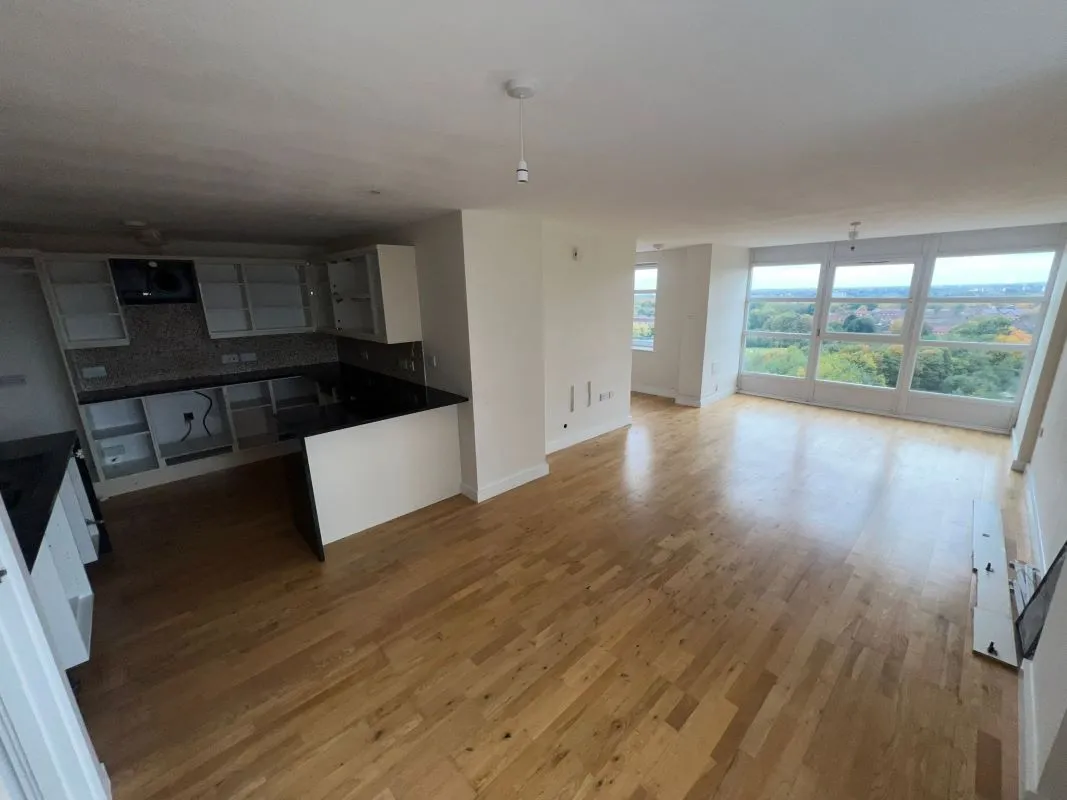 Freshfields, Spindletree Avenue, Manchester, M9 7HQ - Online Auctions