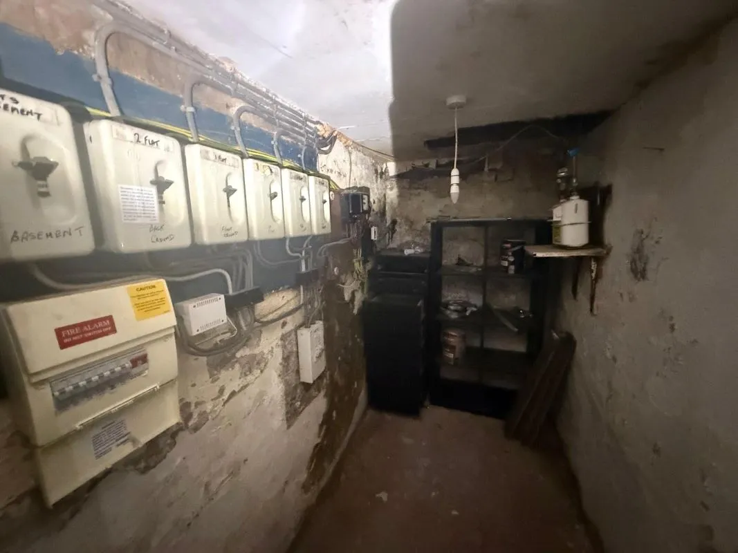 Hull Road, Blackpool, Lancashire, FY1 4QB - Online Auctions