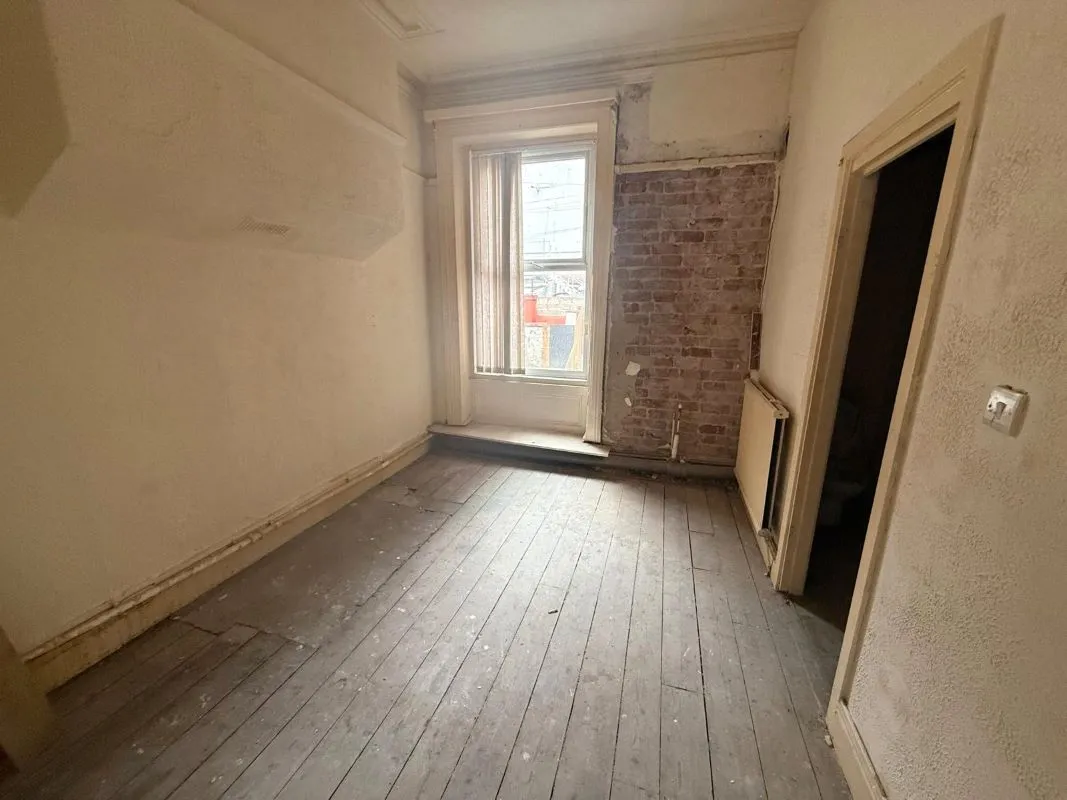 Hull Road, Blackpool, Lancashire, FY1 4QB - Online Auctions