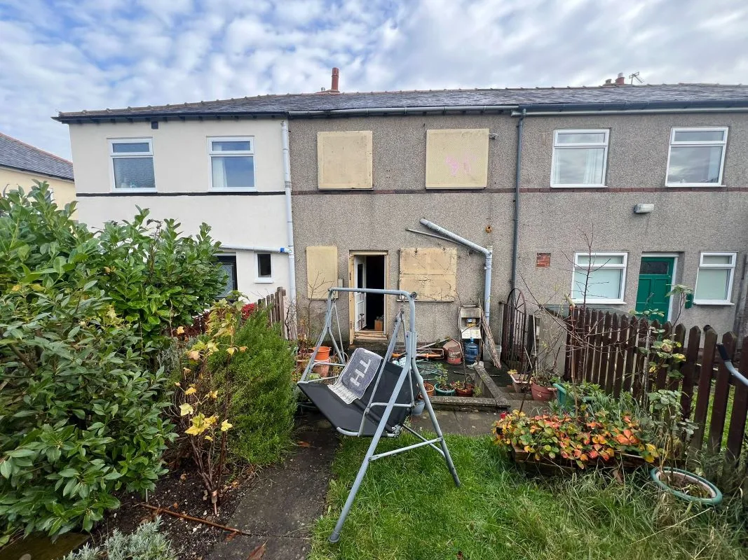 Lindley Avenue, Huddersfield, West Yorkshire, HD3 3QU - Online Auctions