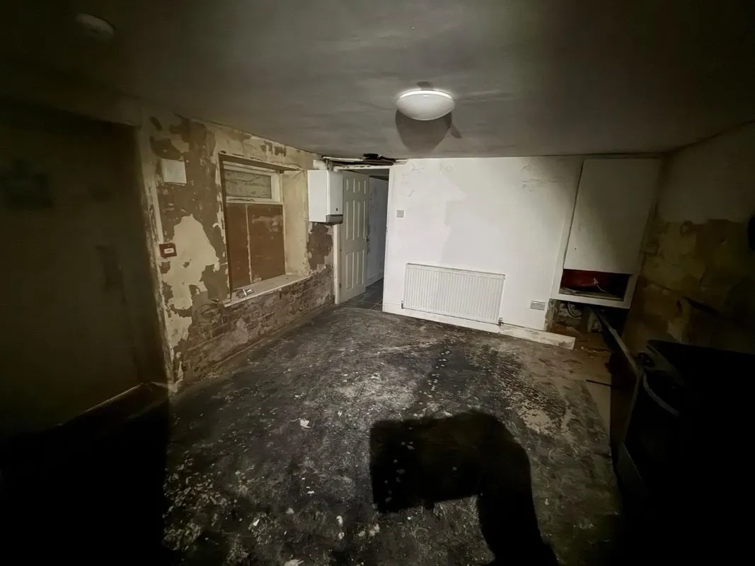 Hull Road, Blackpool, Blackpool, FY1 4QB - Online Auctions