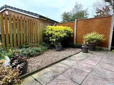 Property for Auction in Manchester - 1 Whetstone Hill Lane, Watersheddings, Oldham