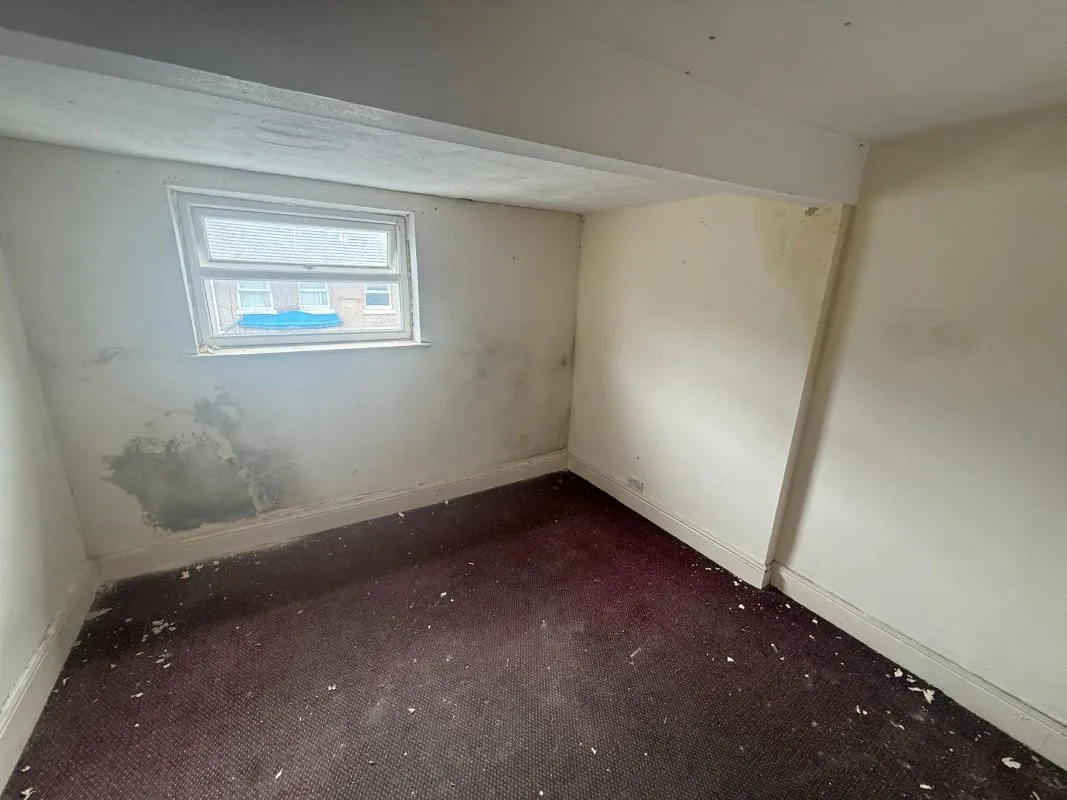 Hull Road, Blackpool, Blackpool, FY1 4QB - Online Auctions