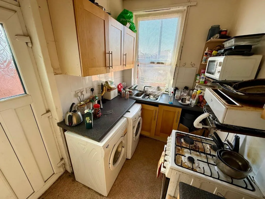 Mayfield Road, Oldham, Lancashire, OL1 4LG - Online Auctions