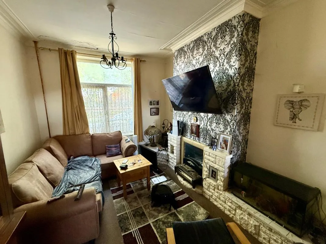 Mayfield Road, Oldham, Lancashire, OL1 4LG - Online Auctions