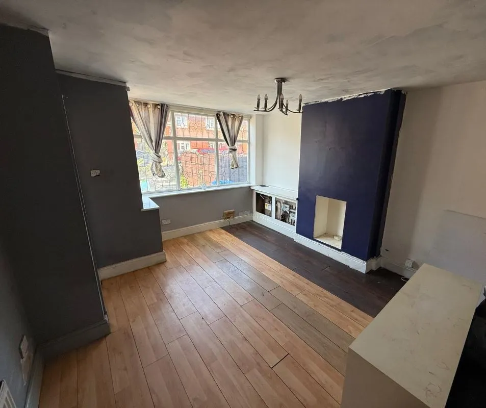 Bristowe Street, Manchester, M11 4LW - Online Auctions