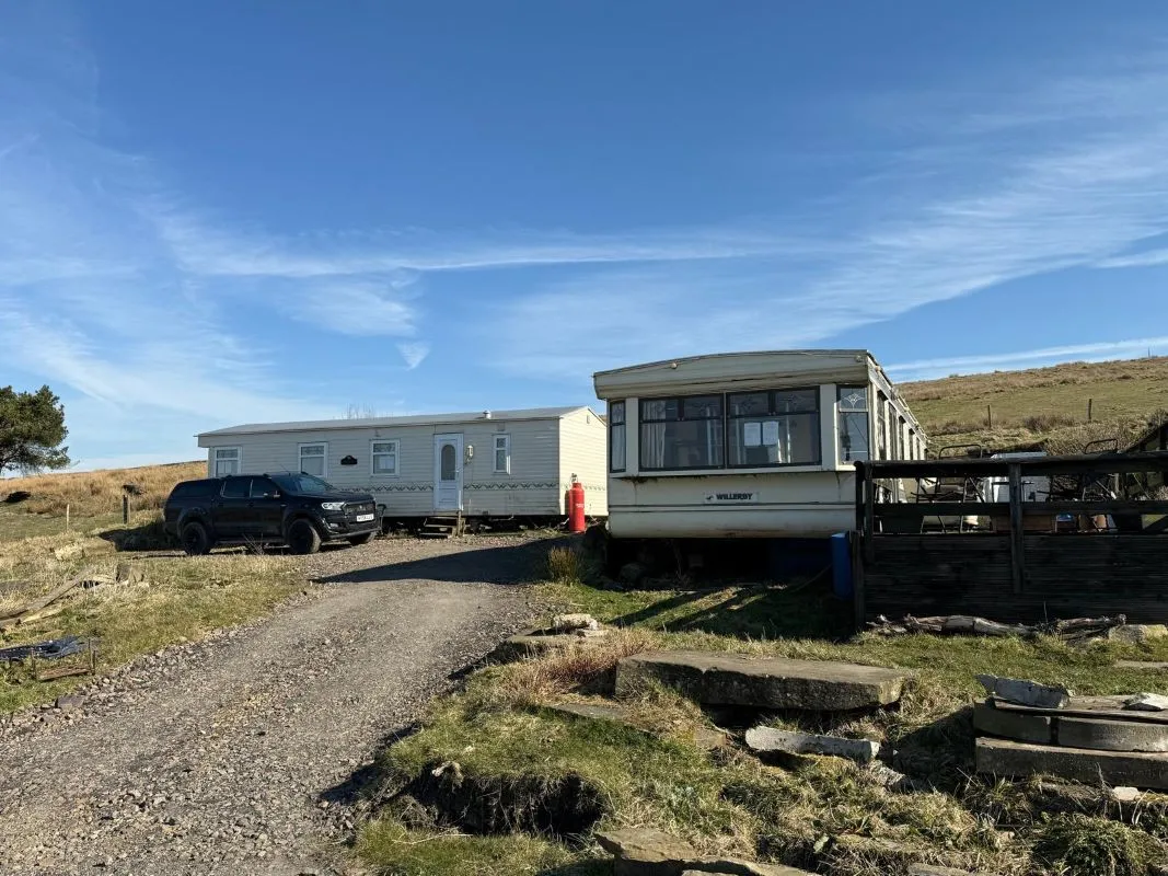 Dry Corner Farm, Rochdale Road, Bacup, Lancashire, OL13 9XF - Online Auctions