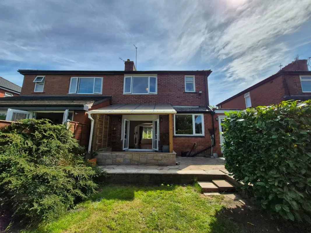 Broadway, Failsworth, Manchester, M35 0DX - Online Auctions