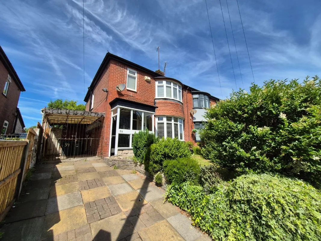 Broadway, Failsworth, Manchester, M35 0DX - Online Auctions