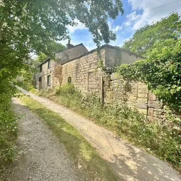 Property for Auction in Manchester - Garage at Brook Lane, Dobcross, Oldham