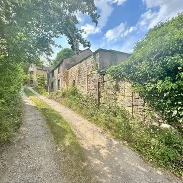 Property for Auction in Manchester - Garage at Brook Lane, Dobcross, Oldham