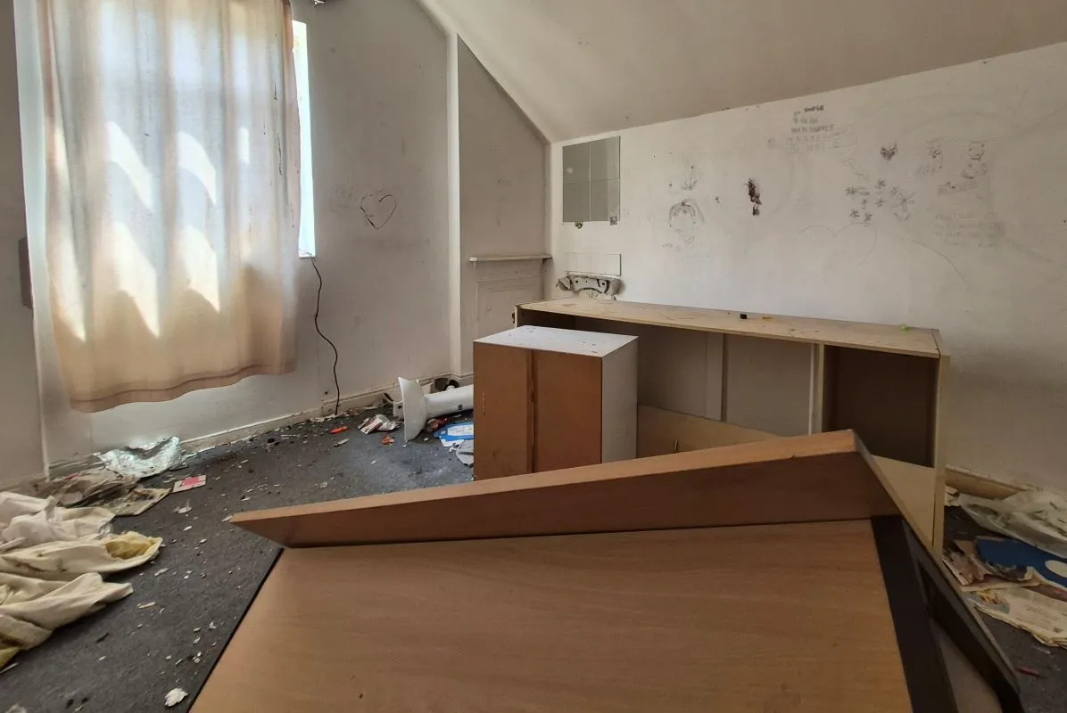 Granville Road, Manchester, M14 6AE - Online Auctions