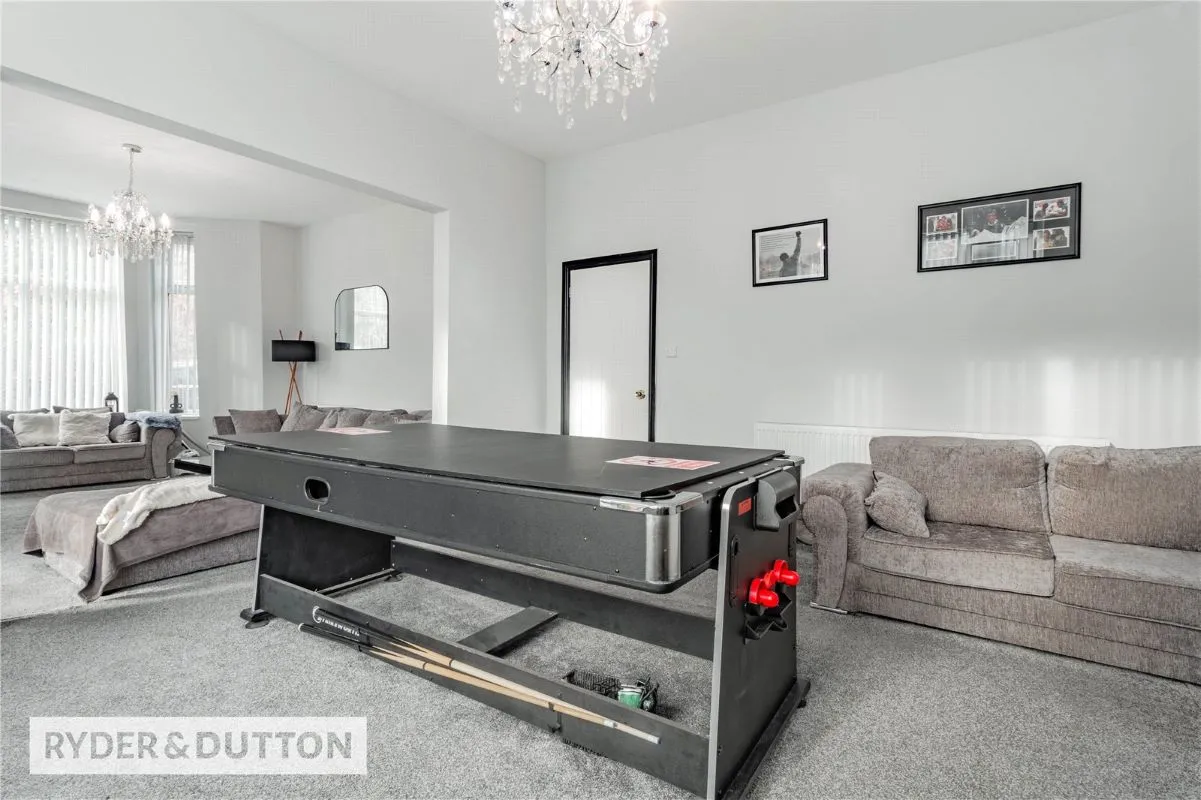 Rochdale Road, Royton, Oldham, Lancashire, OL2 6SH - Online Auctions